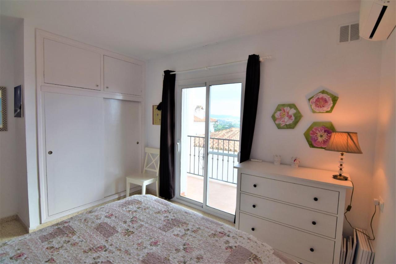 Сasa de vacaciones Urb. Punta Lara Calle Angelines 40 Nerja